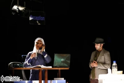 سمندریان، هما روستا و رفیعی به تماشای نمایش ”بالاخره این زندگی مال کیه؟” نشستند
