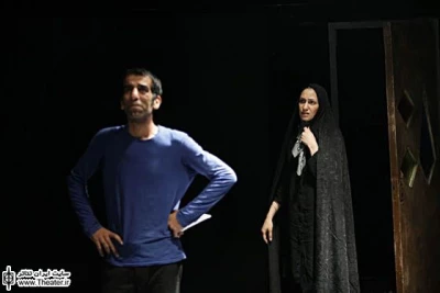 تمدید اجرای نمایش ”درهای نیمه باز”