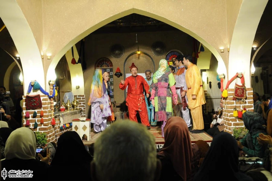 نمایش تخت حوضی و خاطره گویی 6