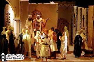 16 هزار تماشاگر به تماشای ”اذان صبح” نشستند