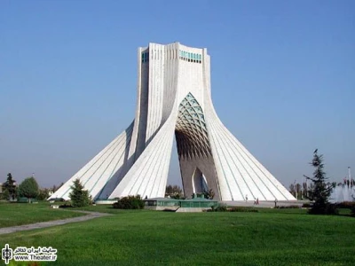 برج آزادی؛ میزبان اجرای دو نمایش