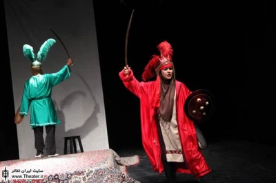 اجرای ”مجلس شبیه تنهایی” در شیراز