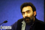 نگاهی به کارنامه تئاتری ”محمد چرم‌شیر” به انگیزه پنجاه و یکمین سالگرد تولد او

"محمد چرم‌شیر" نمایشنامه‌نویس است و مدرس تئاتر. او آن قدر متن نوشته که انگار در این دنیا کار دیگری جز نوشتن نداشته است. مدام می‌نویسد. متن‌های نمایشی کوتاه و بلند. 