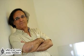 در تئاتر موضوعی به نام آموزش مستقیم وجود ندارد