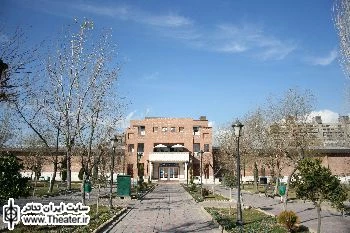 استقبال هشت هزار تماشاگر از نمایش‌های تالار استاد انتظامی