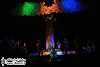 اجرای نمایش ”کلید” با حضور معاون هنری وزیر و مدیران مرکز هنرهای نمایشی