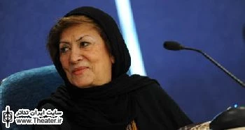 ”پری صابری”در آستانه برگزاری جشنواره فجر:تئاتر گهواره آگاهی مردم است