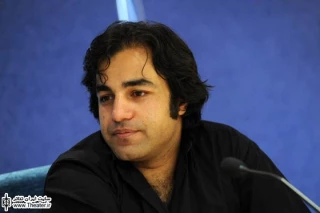”آرش عباسی”: نمایش ”نویسنده مرده است” اثری رئالیستی است