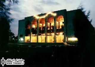 آرا هیات داوران نخستین جشنواره منطقه‌ای نمایش‌های کوتاه خلاق ایثار