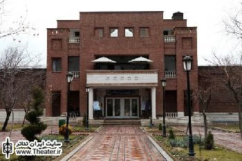 ادامه فعالیت تماشاخانه ایرانشهر و خانه هنرمندان با اجرای شش اثر صحنه ای