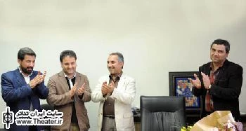 در تئاتر نمی توان بدون انگیزه کار کرد