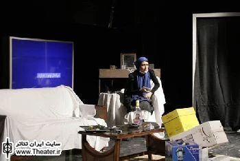 اجرای ”قرمز+یک عالمه سفید” با حضور هنرمندان