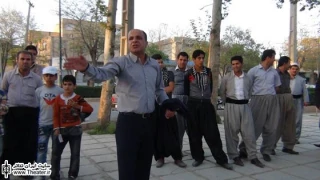 اجرای نمایش خیابانی”مهمان همایش” در میادین و مکانهای عمومی شهر مریوان
