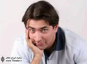 پارسا پیروزفر ”خدای کشتار” را دورخوانی می‌کند