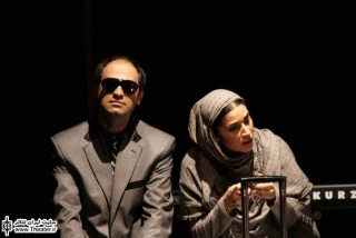 اجرای ”آیینه پشت سکوت” در حمایت از بیماران تئاتری