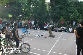 طعم شیرین اردیبهشت تئاتر شمیرانات با اجرای سه نمایش