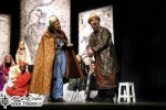 نگاهی به نمایش ”امیر ارسلان نامدار“ نوشته مهدی صفاری نژاد و کارگردانی داوود فتحعلی بیگی

نمایش سیاه بازی، قواعد و شیوه خاص خود را دارد. عمده مخاطبان با این ویژگی ها آشنا هستند. برخی از این قواعد برای مخاطب حالت تکراری و آشنا دارد. کارگردان نمایش امیر ار