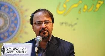 در تولید آثار از شعارزدگی دوری می کنیم