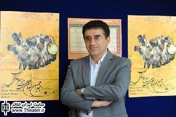 گفت و گوی سایت ایران تئاتر با ”قادر آشنا” مدیر کل هنرهای نمایشی