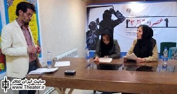 خوانش نمایشنامه ”تخم بلدرچین” در عصرانه تئاتر اردبیل
