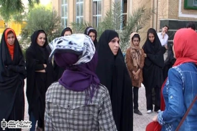 اجرای نمایش خیابانی ” هویت”در بوستان نرگس قم