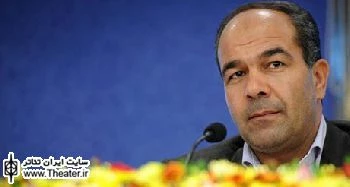 ”قباد میمنت آبادی”: ایجاد تئاتر شهر نیاز استان های کشور است