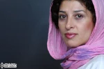 به زبان موجز و طنزپرداز ”دیوید آیوز” علاقه دارم