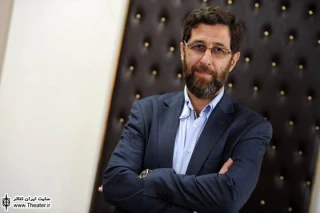 بازدید ”شاه آبادی” از نمایشگاه یادمان ”حمید سمندریان” در شهرکرد