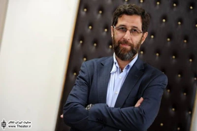 بازدید ”شاه آبادی” از نمایشگاه یادمان ”حمید سمندریان” در شهرکرد