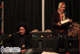 آغاز اجراهای نمایش ”سنگ” در اداره تئاتر