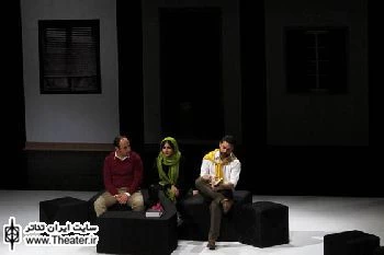 اجرای نمایش ”خشکسالی و دروغ” در شیراز