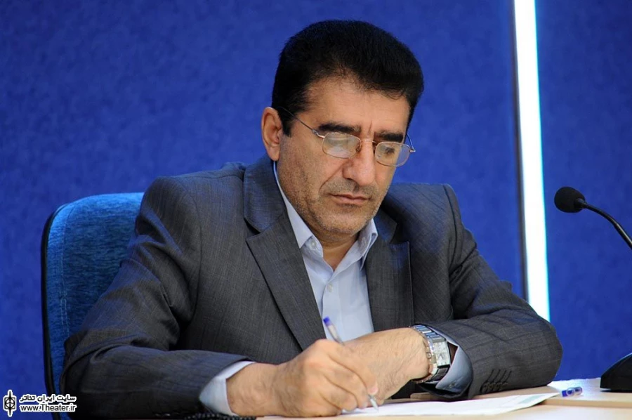 نشست چهار فصل تئاتر فصل تئاتر ایران 10