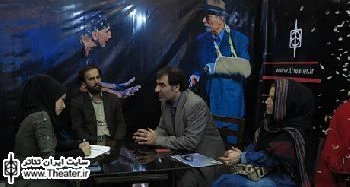 Press and Information Deputy of Culture and Islamic Guidance Visits Irantheater Website’s Booth