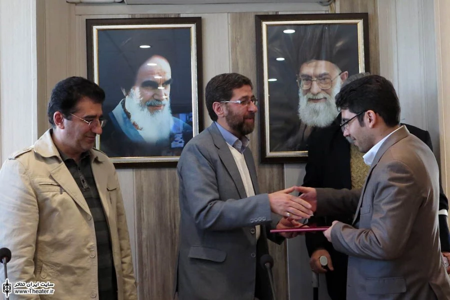 جلسه هیات اجرایی جشنواره تئاتر فجر با دکتر حمید شاه آبادی 12