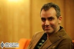 یادداشت ”شهرام کرمی” نویسنده و کارگردان نمایش ”پوتین‌های عموبابا”