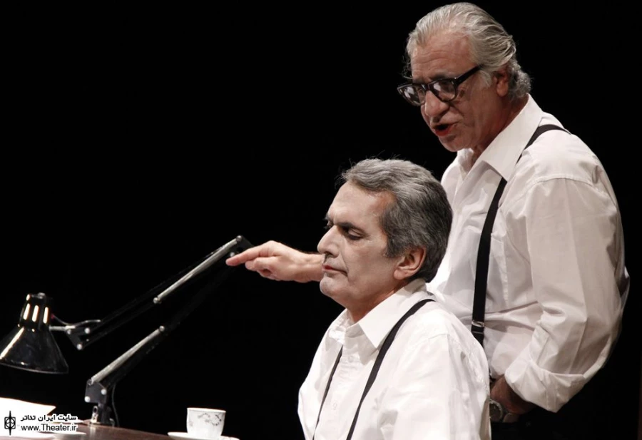 دو مرد در یک اتاق 8