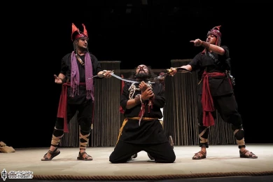 بی سرزمین تر از باد 12