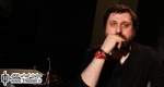 آروند دشت آرای ”بین خودمان باشه” را به صحنه می آورد