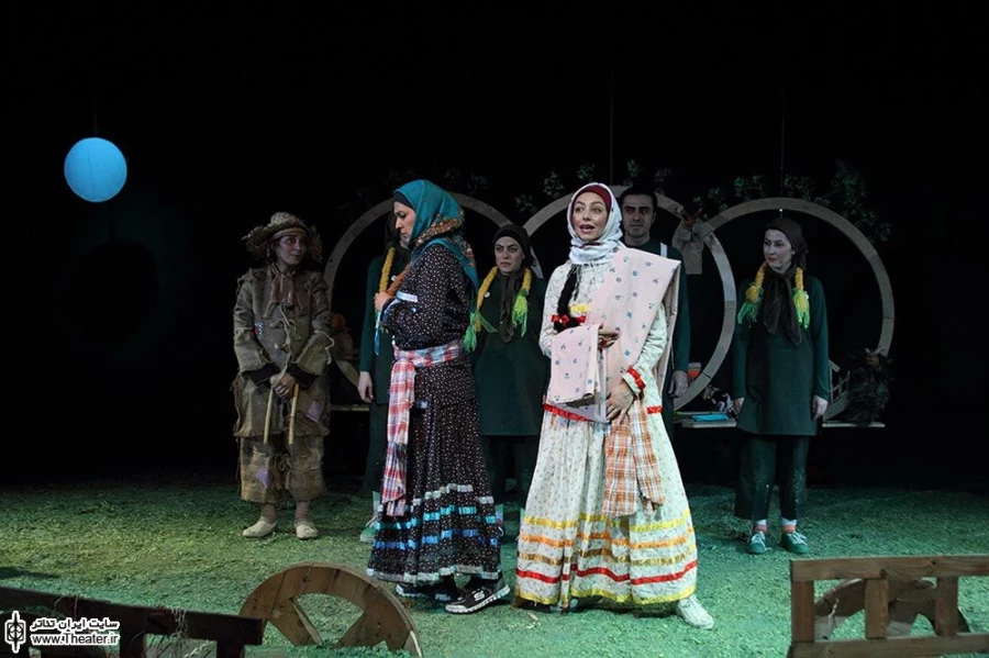 خاله مرجان و خروس 12