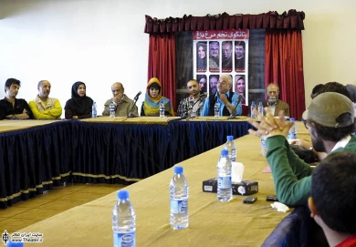 نشست خبری نمایش تانگو ی تخم مرغ داغ 9