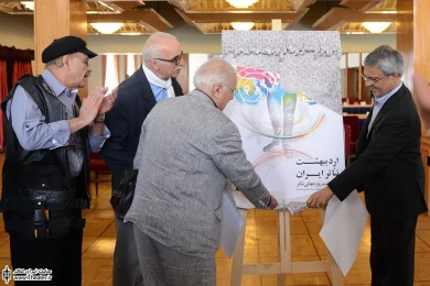 نشست هنرمندان شرکت کننده در اردیبهشت تئاتر ایران با حسین طاهری مدیر کل هنرهای نمایشی 3