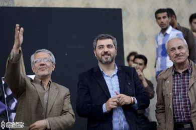آئین رونمایی از پوستر نخستین جشنواره کانون نمایشگران تئاتر خیابانی خانه تئاتر 12