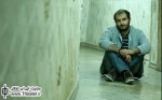 گفت و گو با ”رضا گوران” کارگردان نمایش ”مرداب روی بام”

هر چند خودم عاشق نمایش های رئالیستی ام و با کمال میل و اشتیاق آن ها را می بینیم و دوست دارم یک روز آن را تجربه بکنم، اما جهان ذهنی من چون به سمت شعر حرکت می کند، بیش از آنکه مایل به واقعیت باشد، ما