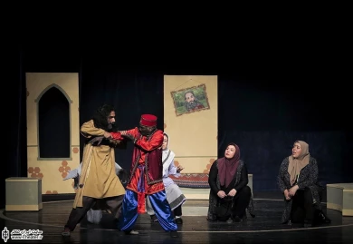 مجلس سیاه بازی نازکنیز 8