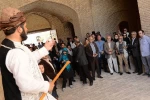 حضور هنرمندان در گلزار شهدا کرمانشاه و مجموعه فرهنگی تاریخی  بیستون 11