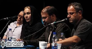 حسن وارسته: زیرمتن نمایش «ناقوس‌ها ...»، تزویر و رفتارهای ماکیاولی است