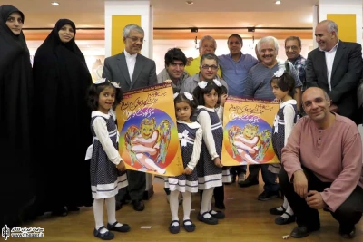 رونمایی از پوستر بیست و یکمین جشنواره بین المللی تئاتر کودک و نوجوان-همدان