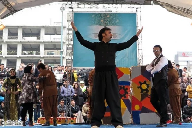درخت و باد 3
