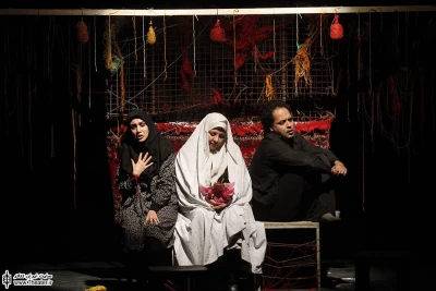 واپسین رقص برگ با باد