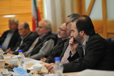 جلسه شورای سیاست گذاری جشنواره آئینی و سنتی با علی مراد خانی